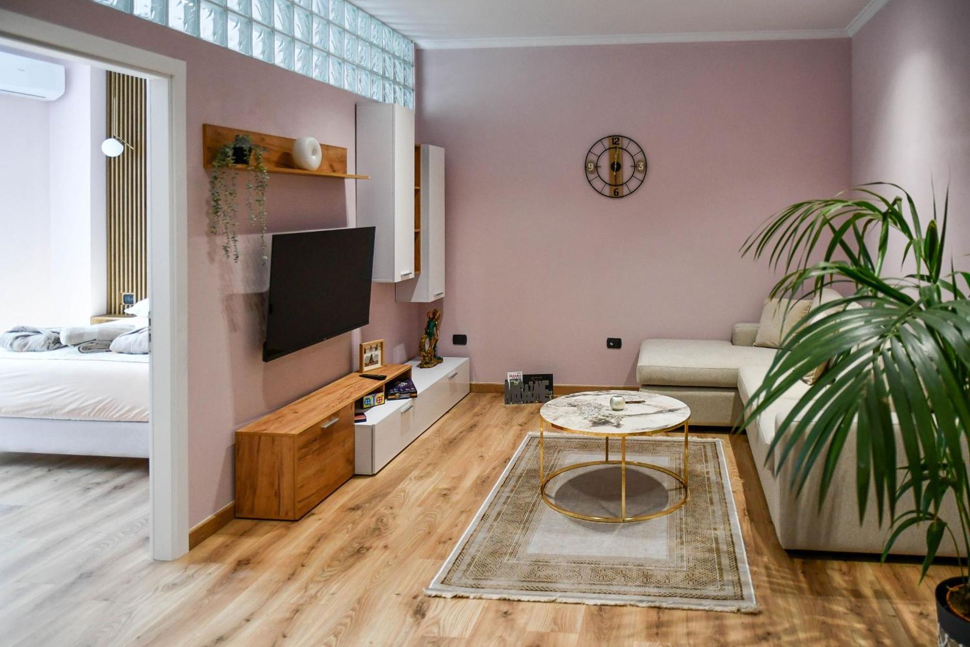 Hata Luxury Apartments Shkodër Eksteriør bilde